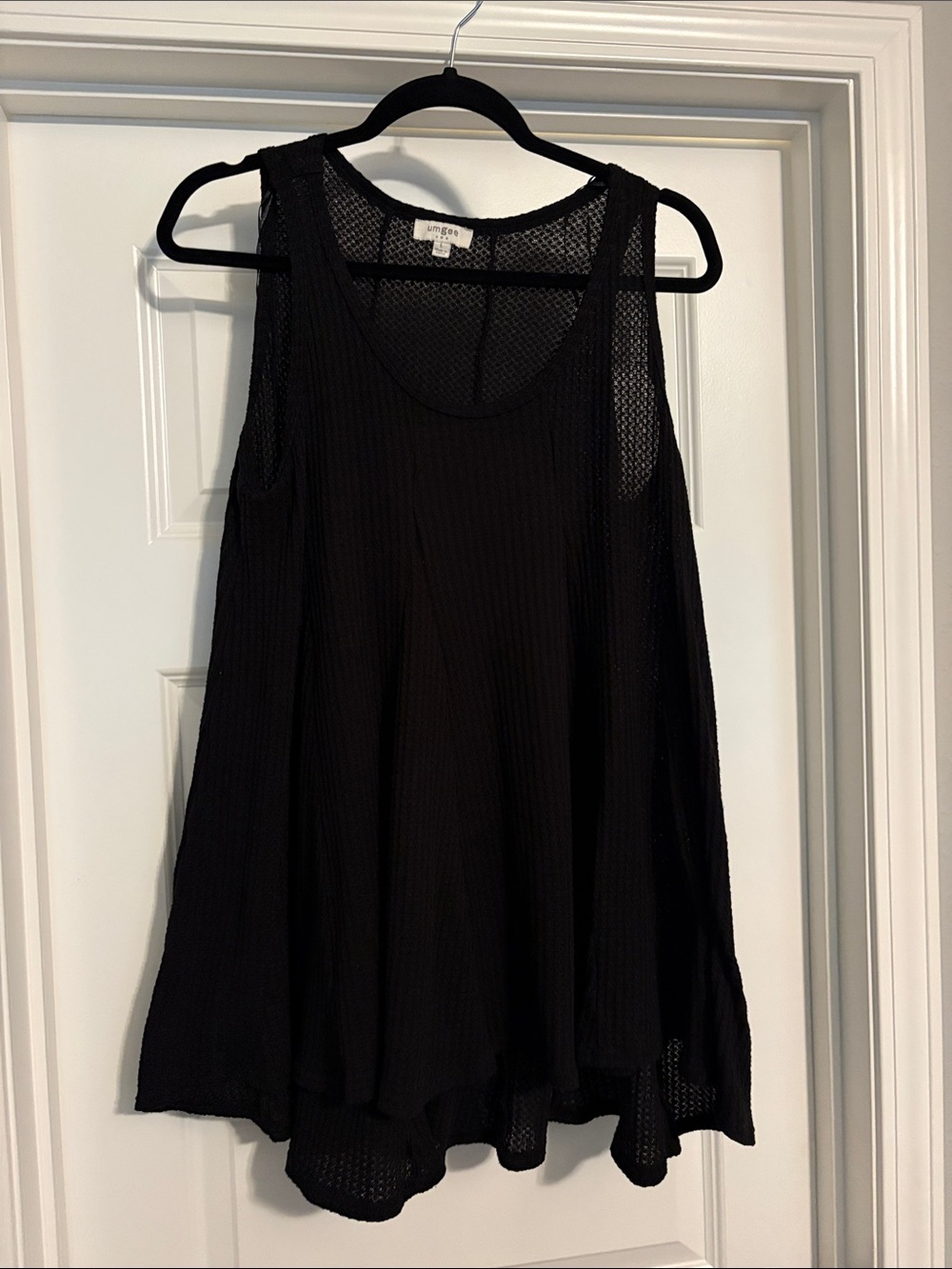 Umgee Black Sleeveless Mesh Tank Top